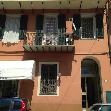 Casa Vacanza Marina San Giuseppe Apartamento Ventimiglia Exterior foto